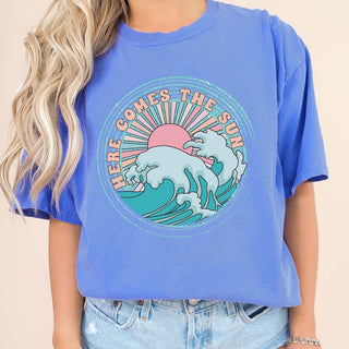 Here Comes The Sun Retro Wave Comfort Color Tee - Limeberry Designs