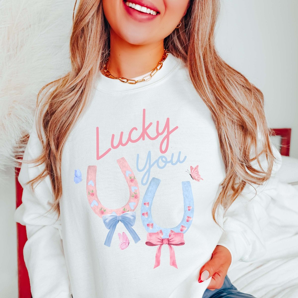 Lucky You Horseshoe Bow Sweatshirt - Limeberry Designs