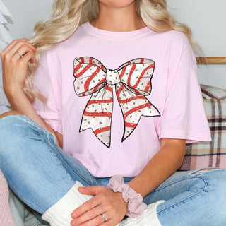 Christmas Snack Cake Bow Comfort Color Graphic Tee - Limeberry Designs