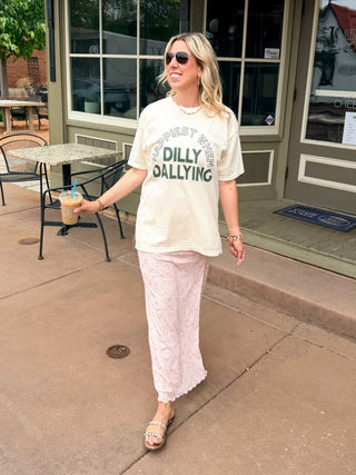 Dilly Dallying Graphic Comfort Color Tee - Limeberry Designs