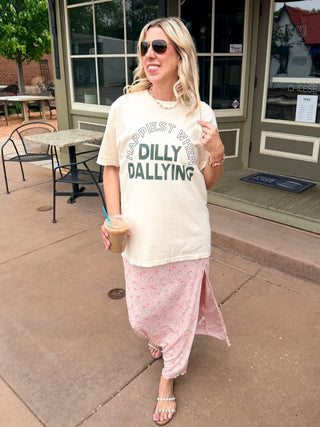 Dilly Dallying Graphic Comfort Color Tee - Limeberry Designs