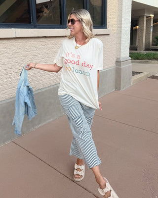 It’s a Good Day to Learn Teacher Bella Graphic Tee - Limeberry Designs