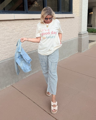 It’s a Good Day to Learn Teacher Bella Graphic Tee - Limeberry Designs