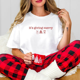 It's Giving Merry Comfort Color Graphic Tee - Limeberry Designs