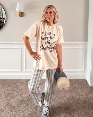 Just Here For The Hotdogs Graphic Comfort Color Tee - Limeberry Designs