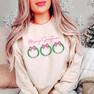 Merry Swiftmas Bracelet Wreaths Graphic Sweatshirt - Limeberry Designs