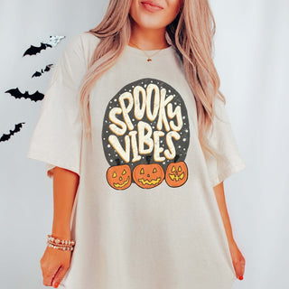 Spooky Vibes Pumpkins Comfort Color Graphic Tee - Limeberry Designs