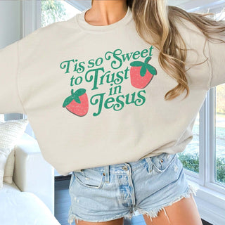 Tis So Sweet To Trust In Jesus Graphic Sweatshirt - Limeberry Designs