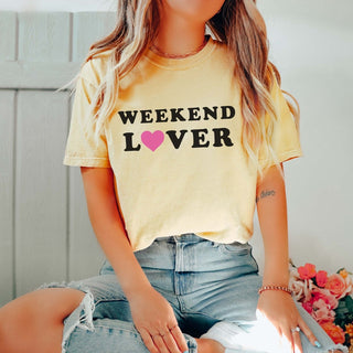 Weekend Lover Comfort Colors Tee - Limeberry Designs