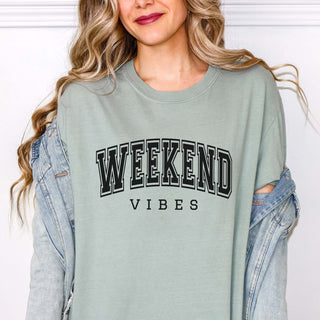Weekend Vibes Comfort Colors Tee - Limeberry Designs