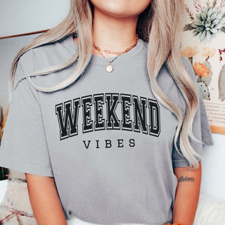 Weekend Vibes Comfort Colors Tee - Limeberry Designs