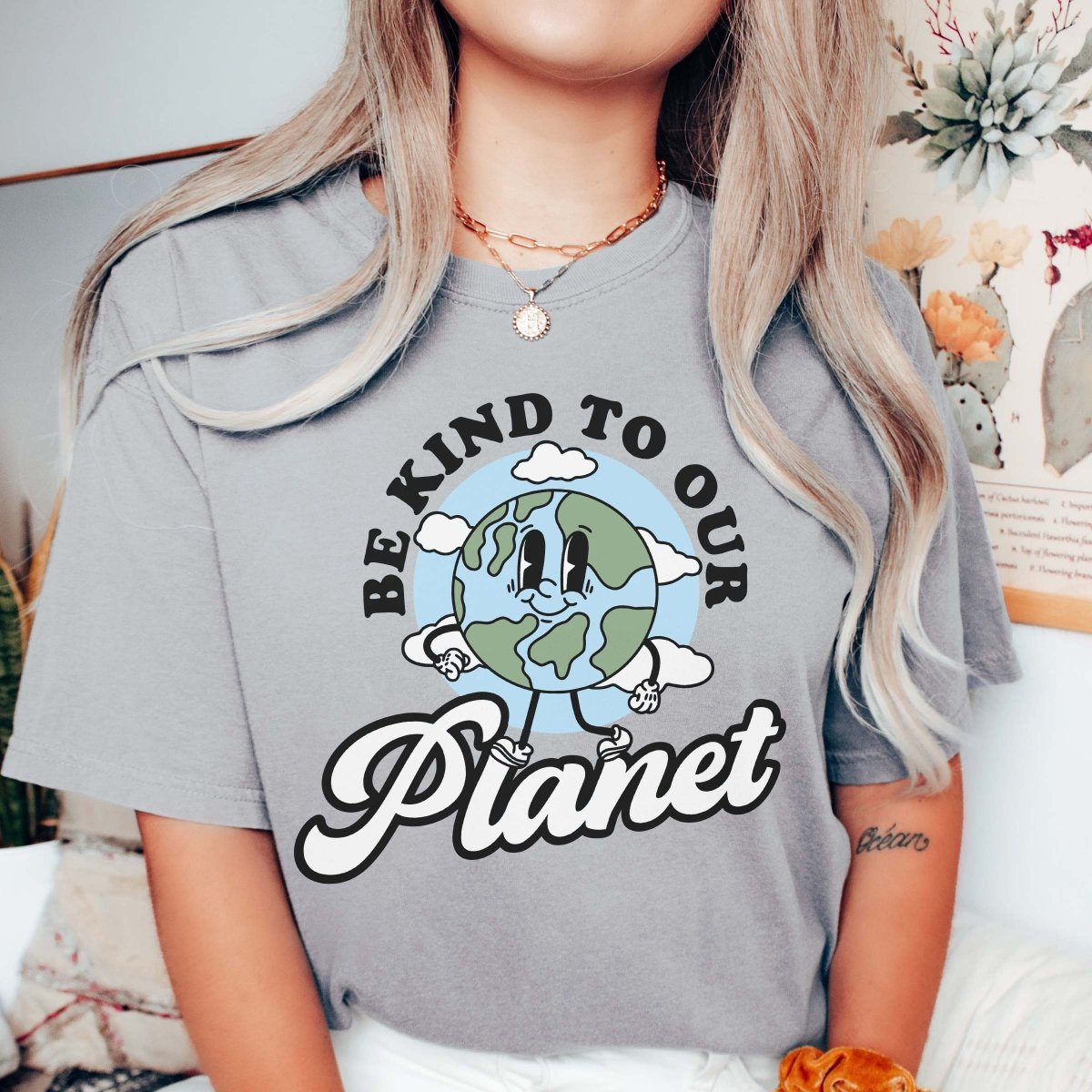 Be kind to our planet Comfort Color Tee - Limeberry Designs