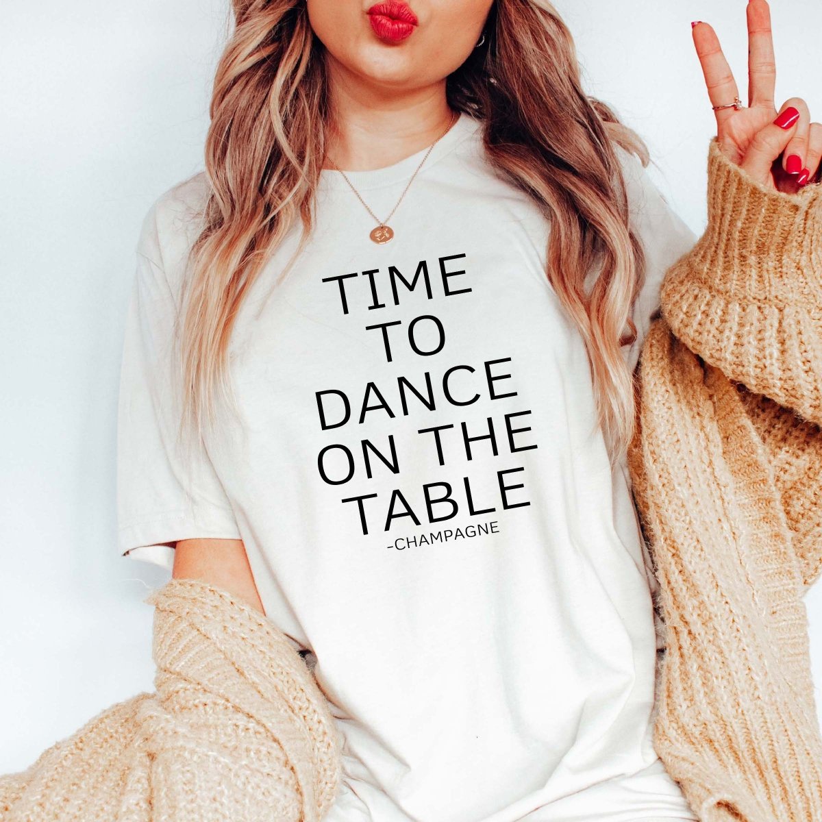 Dance on the Table tee - Limeberry Designs