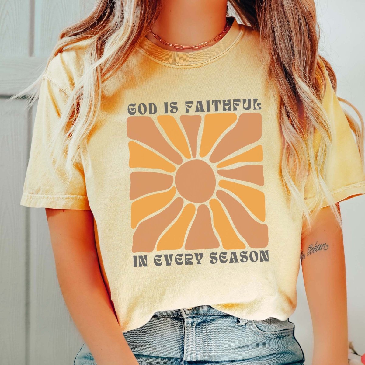 God is Faithful Comfort Color Tee - Limeberry Designs