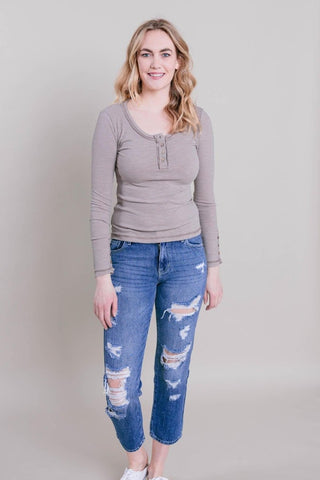 KanCan - Ellie Mid Rise Boyfriend Fit - Limeberry Designs