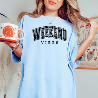Weekend Vibes Comfort Colors Tee - Limeberry Designs